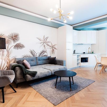Tropical Vibes Suite Navodari Luaran gambar