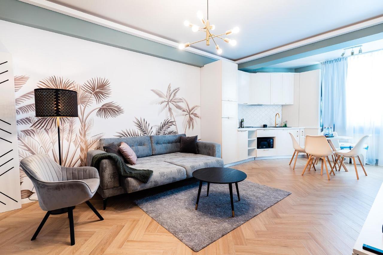 Tropical Vibes Suite Navodari Luaran gambar