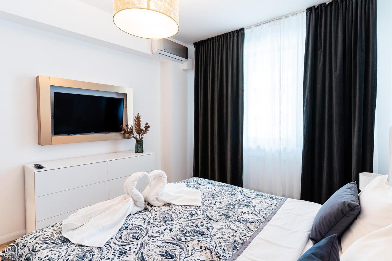 Tropical Vibes Suite Navodari Luaran gambar